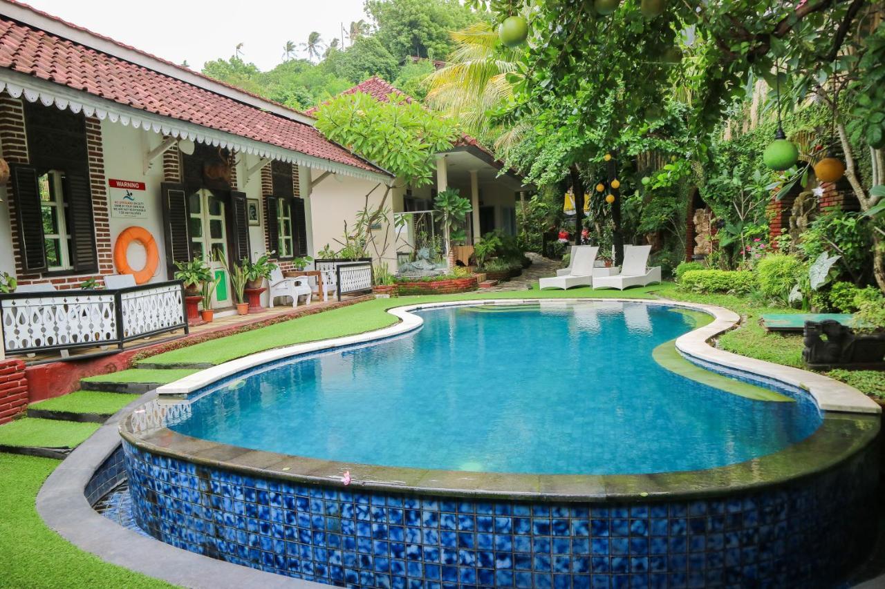 Sendok Hotel Mangsit Buitenkant foto